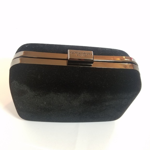 ***SOLD***Giorgio Armani Clutch Shoulder Bag - Picture 5 of 7